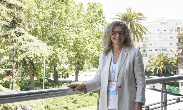 Reumatología, cuatro décadas de crecimiento constante, por Sagrario Bustabad Reyes