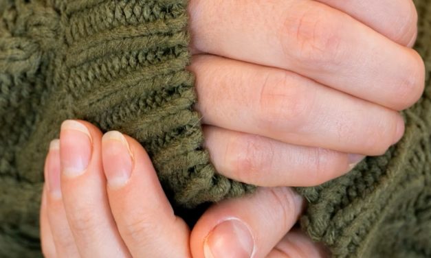 El fenómeno de Raynaud: cuando los dedos cambian de color por culpa del frío