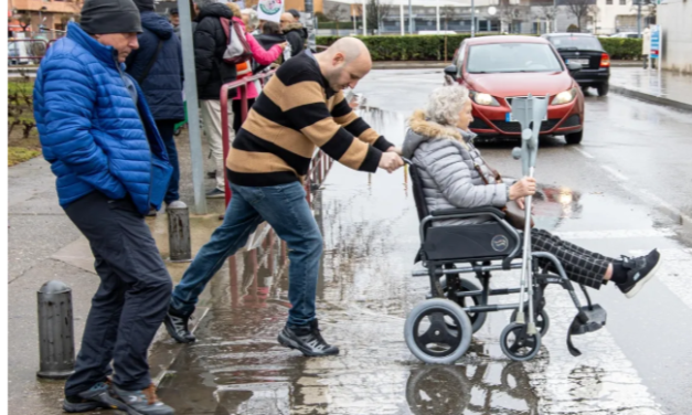 Doctor Juan Carlos: “Son muchos los pacientes que en los meses fríos notan un cierto empeoramiento del dolor, pero también con los cambios en primavera y de otoño”