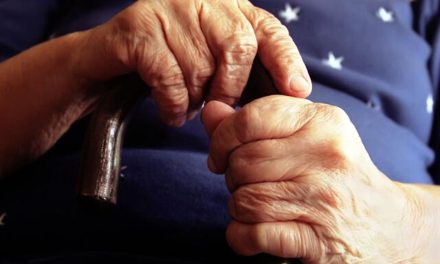 La hiperlaxitud articular: la enfermedad silenciosa que empieza en la infancia y puede causar dolor de por vida